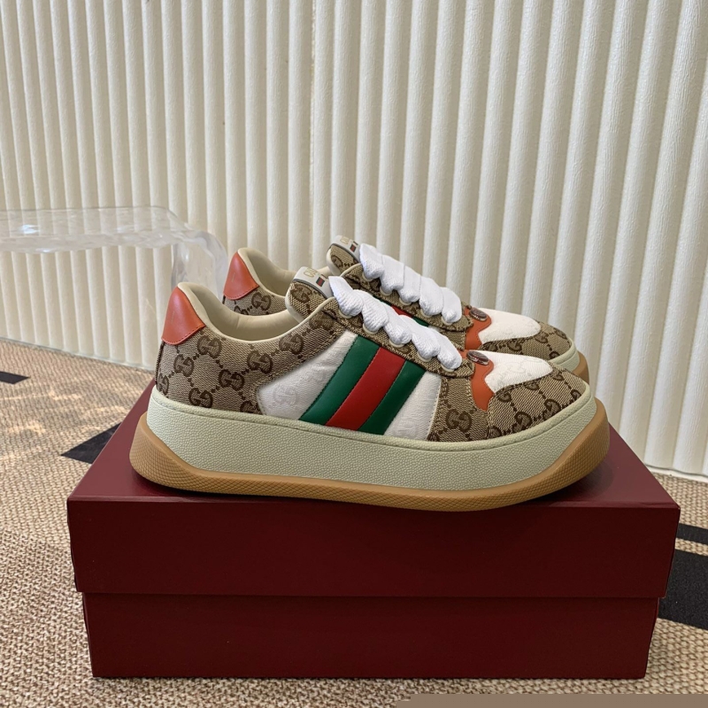 G*u*i casual shoes